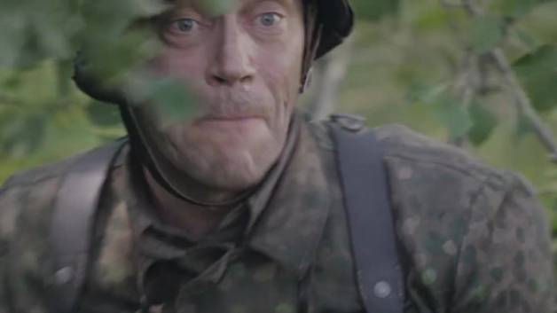 فیلم 1944 محصول 2015 (کیفیت FullHD)